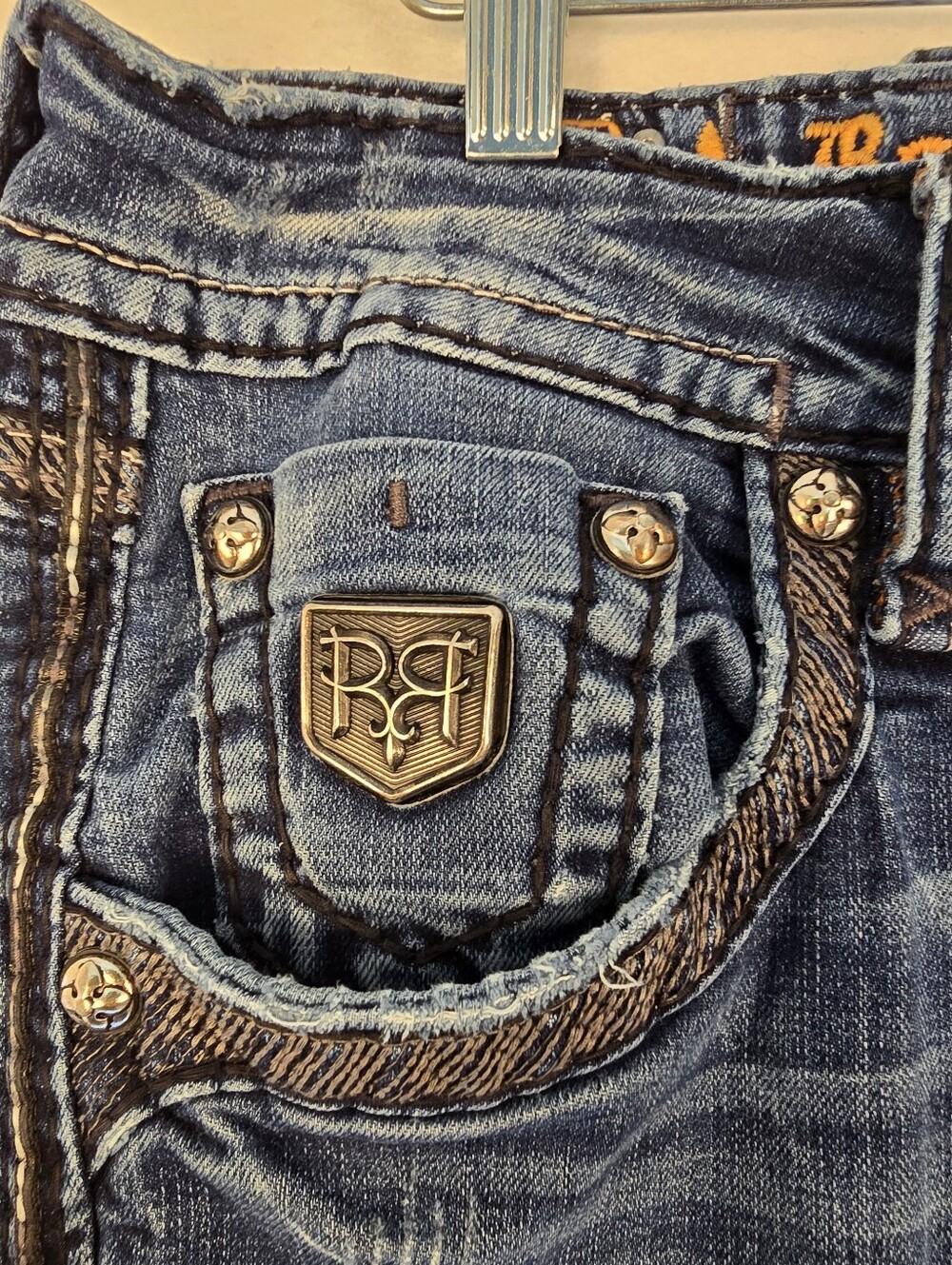 Rock Revival Westmont Slum Taper Dark Blue Embroidered Pocket Jeans. Mens 32/31 - Picture 10 of 16